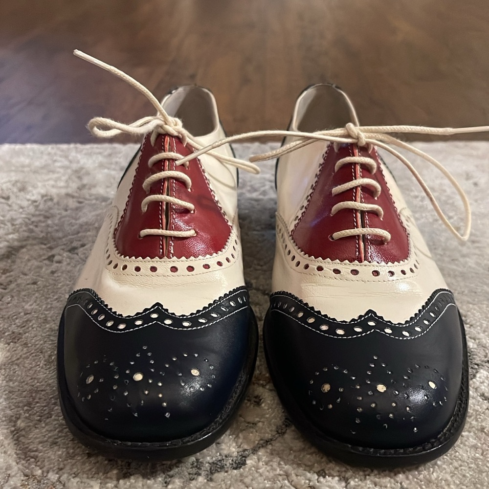 Mondi Tricolor Oxford Shoes - Red, White, and Black